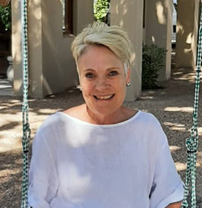 Martelle Etsebeth